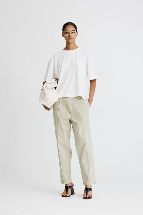 Calça Friso Sarja Fem