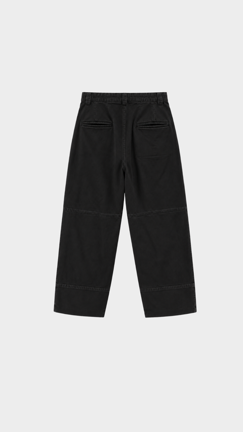 Calça Pregas Sarja