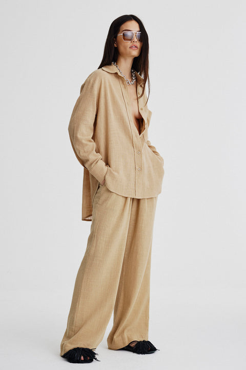 camisa_alfaiataria_clássica_tecido_leve_algodão_rustico_mullet_comprida_conforto_algodao_viscose_nacional